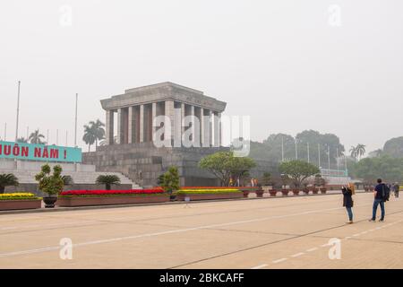 Place BA Dinh, avec mausolée Ho Chi Minh, district de Ba Dinh, Hanoi, Vietnam Banque D'Images