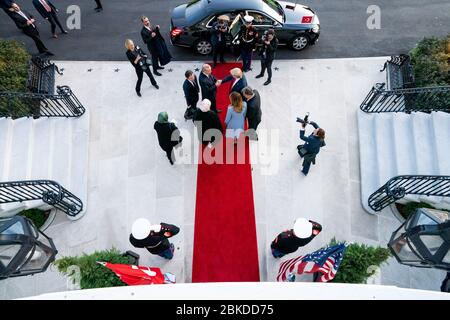 Lors d’une visite diplomatique, le président Donald J. Trump et la première dame Melania Trump ont rencontré le président turc Recep Tayyip Erdoğan et son épouse, Emine Erdoğan, à Washington Banque D'Images