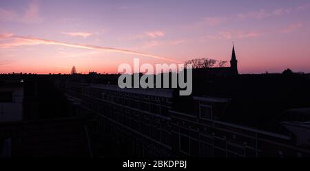 Ville colorée sunet panorama sur le paysage. La Haye. Pays-Bas. Europe Banque D'Images