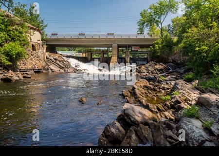 Zone de conservation de Bracebridge Falls Comté de Muskoka Algonquin Highlands Bracebridge Ontario Le Canada en été Banque D'Images