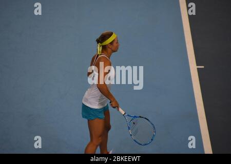 Yulia Putintseva, du Kazakhstan, à la Copper Box Arena de Londres, pour la coupe de tennis pour femmes Fed Cup. Grande-Bretagne contre le Kazakhstan Banque D'Images