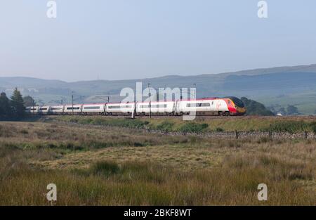 03/09/2010 Scout Green (nord de Tebay) 390041 Ville de Chester 1S36 0617 Birmingham New St- Edinburgh Banque D'Images