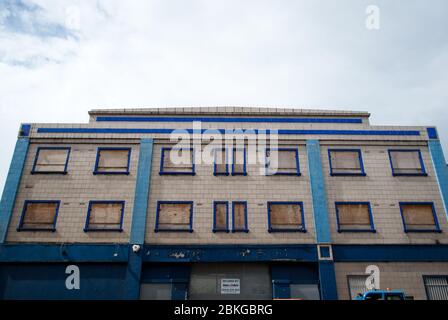 Salle de danse Musuc lieu carreaux vitrés façade Art déco Blue Cream Hammersmith Palais de danse 242 Shepherd's Bush Road Londres W6 7NL Bertie Crewe Banque D'Images