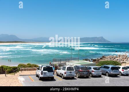 Kleinmond, Cap occidental, Afrique du Sud. 2019, le bord de mer de Kleinmond une petite ville sur la côte alétique sur la route du jardin dans l'ouest du Cap regi Banque D'Images