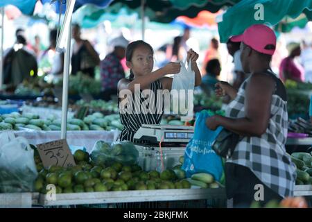 France, Guyane, Saint-Laurent du Maroni, marché de Hmong Banque D'Images