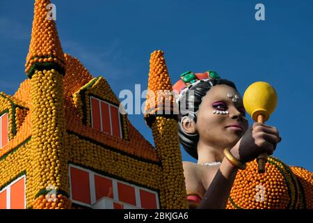 France, Alpes Maritimes, Menton, Fete du citron, jardins Bioves, motifs agrumes, thème 2020 festivals du monde, Carnaval de Notting Hill en Angleterre Banque D'Images