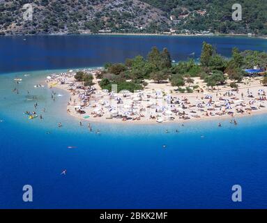 Blue Lagoon Beach, Oludeniz, province de Mugla, République de Türkiye Banque D'Images