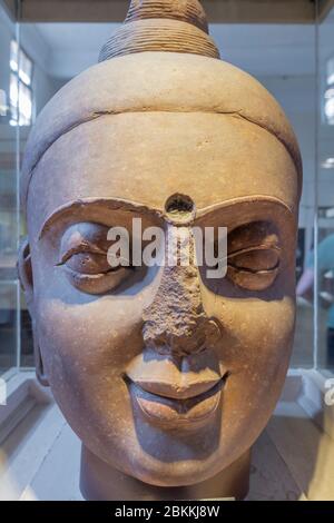 Chef de Bouddha, sculpture du premier siècle, Musée, Mathura, Uttar Pradesh, Inde Banque D'Images