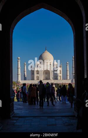 Porte principale, darwaza du Taj Mahal, Agra, Uttar Pradesh, Inde Banque D'Images