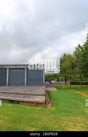 Bois de béton armé Thames Barrier Park Pavilion North Woolwich Road, Royal Docks, Londres par Patel Taylor Alain Cousseran Allain Provost Banque D'Images