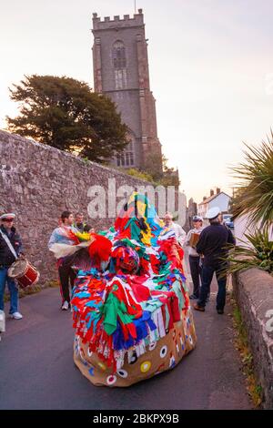 May Day Hobby Horse, Minehead, Somerset, Royaume-Uni Banque D'Images