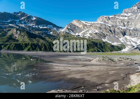 Suisse, Valais, trient, vallée du trient, Lac de Salanfe (1908m) avec le col d'Emaney (2462m) en arrière-plan Banque D'Images