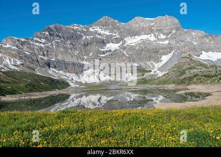 Suisse, Valais, trient, vallée de la Trient, lac Salanfe, lac Salanfe (1902m) avec la Tour de sel (3220m) en arrière-plan Banque D'Images
