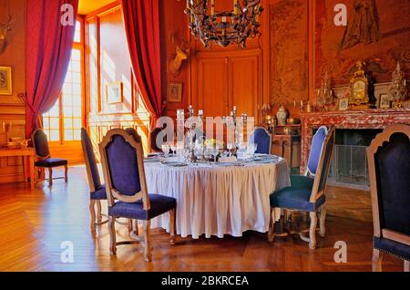 France, Yonne, Saint-Fargeau, les cuisines du château, la salle à manger Banque D'Images