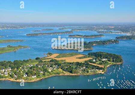 France, Morbihan, Baie de Quiberon, Golfe du Morbihan, Presqu'au de Rhuys, Arzon, Port Navalo (vue aérienne) Banque D'Images