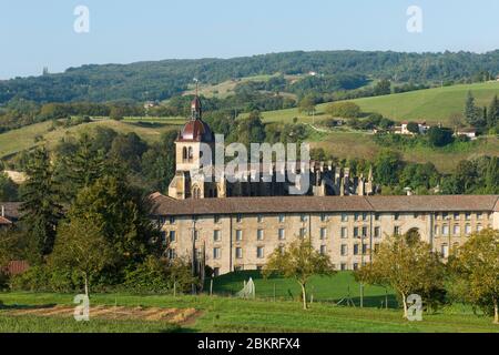 France Is re Saint Antoine l Abbaye le plus beau village de France