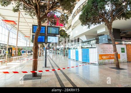 France, Bouches du Rhône, Marseille, Covid 19 ou confinement du coronavirus, station Saint Charles Banque D'Images