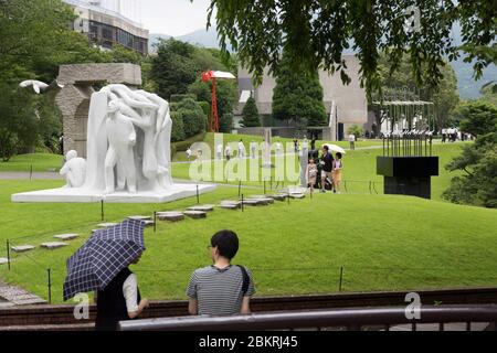 Japon, île Honshu, préfecture de Kanagawa, Parc national de Fuji Hakone, Parc de sculptures de Chokokunomori, Musée en plein air de Hakone, musée en plein air Banque D'Images