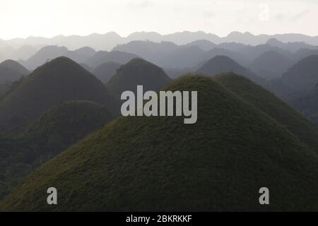 Philippines, archipel des Visayas, île de Bohol, Chocolate Hills Banque D'Images