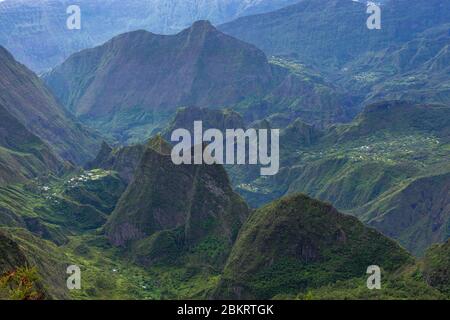 France, Ile de la Réunion, Parc national de la Réunion, classé au patrimoine mondial de l'UNESCO, le cirque Mafate Banque D'Images