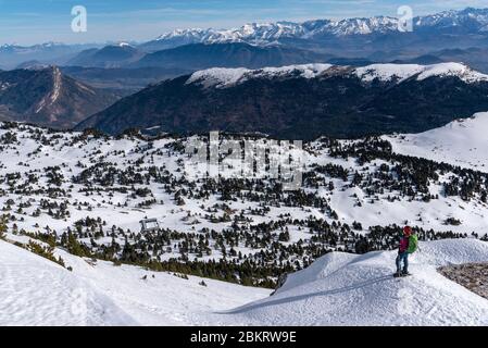 France, Drôme, Vercors, hauts-plateaux, haut de la Montagnette (1972m), point de vue depuis le Grand pas sur le Vallon de Combo Banque D'Images