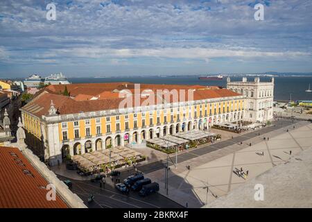 Portugal, Lisbonne, Baixa, place du Commerce depuis le sommet de l'Arc de Triomphe Banque D'Images