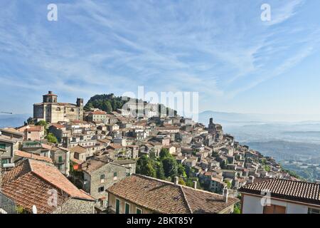 Vue panoramique de Patrica, dans la province de Frosinone, Italie Banque D'Images