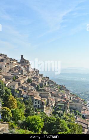 Vue panoramique de Patrica, dans la province de Frosinone, Italie Banque D'Images