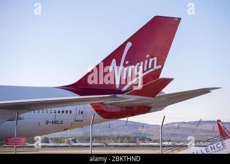 Glasgow, Royaume-Uni. 5 mai 2020. Photo : Virgin Atlantic (Ruby Tuesday) le Boeing 747-400 jumbo est mis à terre indéfiniment à l'aéroport de Glasgow pendant le confinement prolongé du coronavirus (COVID19). Virgin Atlantic a annoncé qu'elle gardera également ses activités fermées à Gatwick, ce qui aura des répercussions considérables pour d'autres compagnies aériennes et le sud de l'Angleterre. Crédit : Colin Fisher/Alay Live News Banque D'Images