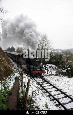 '80072' dirige un service Kidderminster Town - BridgNorth à l'écart de Bewdley. Banque D'Images