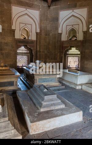 ISA Khan Niazi Tomb intérieur, Delhi, Inde Banque D'Images