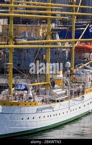 Bateau à voile de la marine roumaine Mircea, Constanta, région de Dobruja, Roumanie Banque D'Images