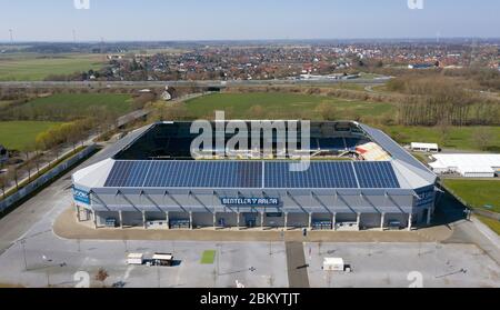 Paderborn, Allemagne. 05th Apr, 2020. Firo: 05.04.2020, Fuvuball, 1.Bundesliga, saison 2019/2020, SC Paderborn, stade, BENTELER ARENA, vue aérienne, vue aérienne, d'en haut, drone, photo de drone, | usage dans le monde crédit: dpa/Alay Live News Banque D'Images