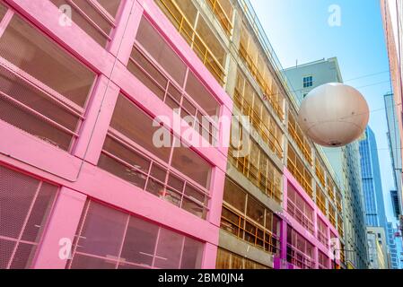 Des murs roses en Alley Oop, une allée colorée à Vancouver BC, Canada Banque D'Images