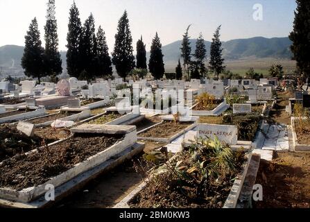 Albanie, cimetière de Tirana 1993. Tombe d'Enver Hoxha. Banque D'Images