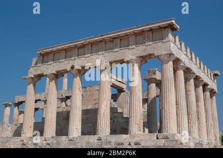 Temple d'Aphaia sur l'île grecque d'Aegina, Golfe Saronique, Grèce Banque D'Images