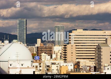 Hiroshima / Japon - 20 décembre 2017 : paysage urbain de la ville d'Hiroshima, Japon Banque D'Images