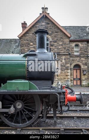 GWR 0-4-2T '14xx' No 1450 attend à Highley sur le chemin de fer de la vallée Severn lors de leur Gala à vapeur d'automne Banque D'Images