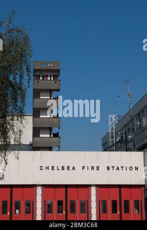 Milieu du siècle Architecture moderne années 1960 Chelsea Fire Station 264 Kings Road, Londres, SW3 5UF par Geoffrey Horsfall, architectes du Conseil du Grand Londres Banque D'Images