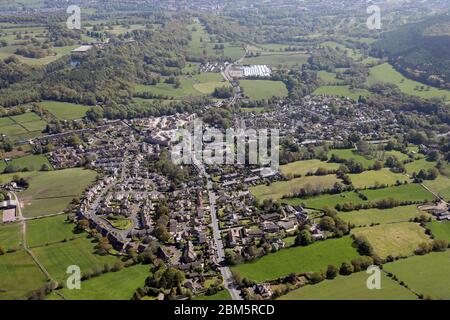 Vue aérienne du village de Harden près de Bingley, West Yorkshire Banque D'Images