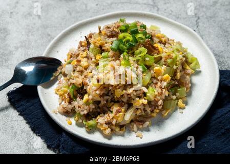 Riz frit au bœuf, riz frit à la chinoise Banque D'Images