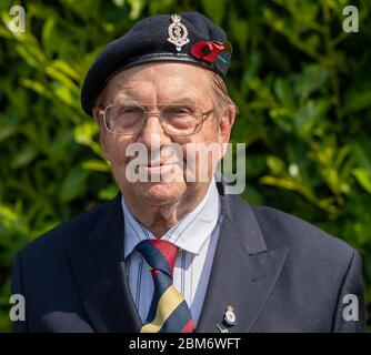 Brentwood Essex, Royaume-Uni. 7 mai 2020. VE Day l'ancien caporal Peter J Elgar du Royal Army Medical corps 1955-1958 a servi dans les hôpitaux militaires britanniques de Munster, Berlin Iserlohn, crédit: Ian Davidson/Alay Live News Banque D'Images