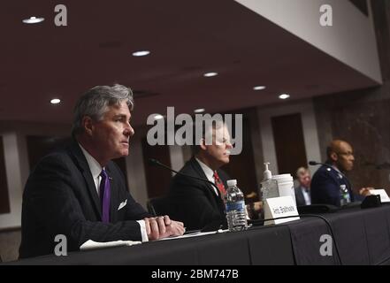 Washington, États-Unis. 07th Mai 2020. Kenneth J. Braithwaite, à gauche, James H. Anderson, au centre, et le général Charles Q. Brown témoignent lors d'une audience des services armés du Sénat à Capitol Hill, à Washington, DC, le jeudi 7 mai 2020. L'audience a lieu pour examiner les nominations de Braithwaite au poste de secrétaire de la Marine, Anderson au poste de sous-secrétaire adjoint et Brown, Jr. Au poste de chef d'état-major de la United States Air Force. Photo de Kevin Dietsch/UPI crédit: UPI/Alay Live News Banque D'Images