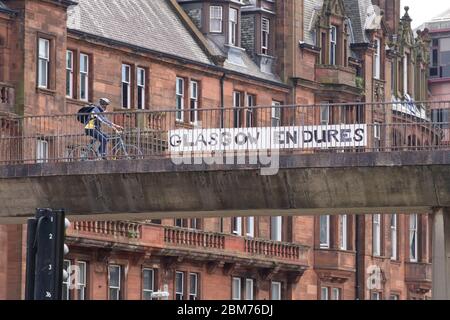 Glasgow, Écosse, Royaume-Uni. 7 mai 2020. Verrouillage du coronavirus Glasgow, Écosse: Bannière 'Glasgow perdure' dans le centre-ville de Glasgow crédit: Kay Roxby/Alay Live News Banque D'Images