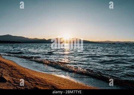 Coucher de soleil à South Lake Tahoe Banque D'Images