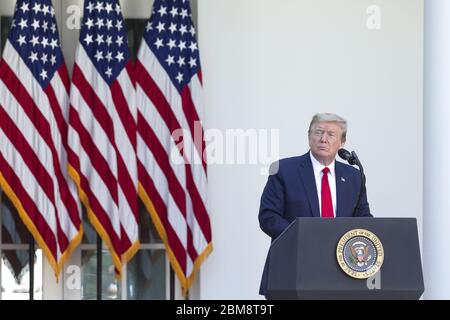 Washington, États-Unis. 07th Mai 2020. Le président des États-Unis Donald J. Trump prononce un discours à la Journée nationale du service de prière à la Maison Blanche à Washington DC le jeudi 7 mai 2020. Photo par Stefani Reynolds/UPI crédit: UPI/Alay Live News Banque D'Images