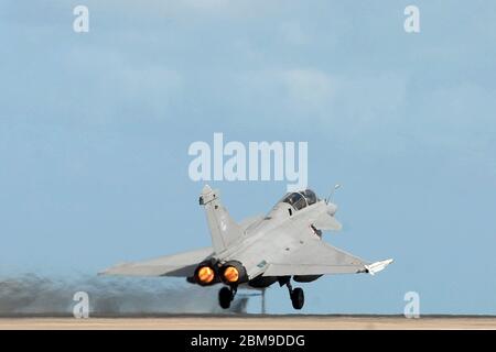 Natal, Brésil, 9 novembre 2010. Avion de chasse Rafale de la Force aérienne française à la base aérienne de Natal, dans le nord-est du Brésil. Banque D'Images