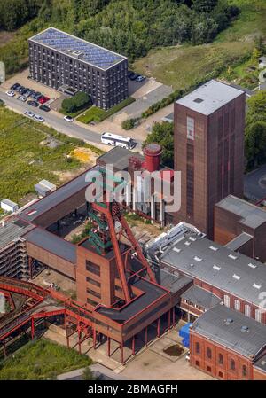 Construction du nouveau bâtiment nouveau siège administratif de la Fondation RAG et de la RAG Aktiengesellschaft sur le patrimoine mondial Zollverein à Essen, 14.08.2017, vue aérienne, Allemagne, Rhénanie-du-Nord-Westphalie, région de la Ruhr, Essen Banque D'Images