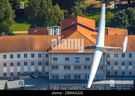 Avion de navigation ASK21 en vol au-dessus de Marienhospital, entraînement d'atterrissage, 04.08.2019, vue aérienne, Allemagne, Rhénanie-du-Nord-Westphalie, région de la Ruhr, Hamm Banque D'Images