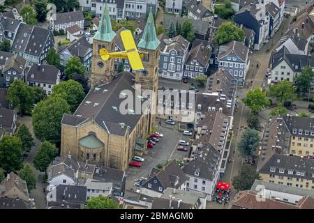 , Piper J-3C-85 Cub D-ECZI en vol au-dessus de Schwelm, 31.07.2017, vue aérienne, Allemagne, Rhénanie-du-Nord-Westphalie, région de la Ruhr, Schwelm Banque D'Images